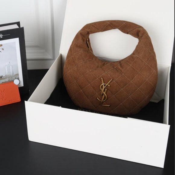 Yves Saint Laurent Handbags - Yves Saint Laurent Brown Quilted Tote